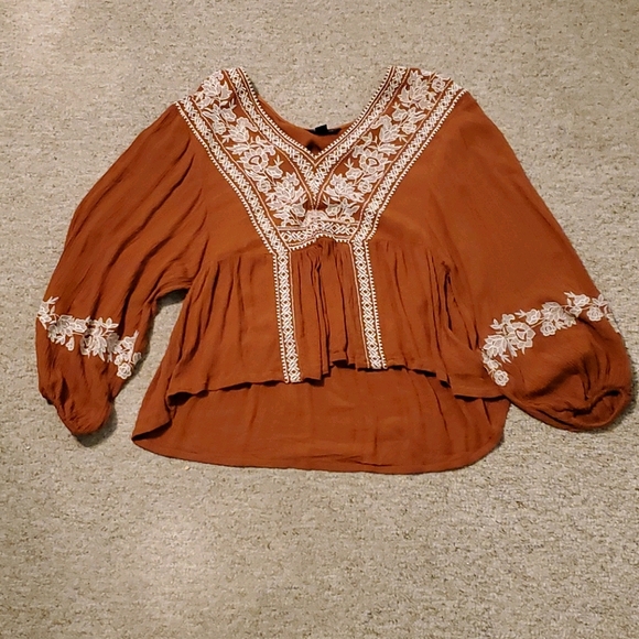 American Eagle Bohemian Top - Picture 1 of 3